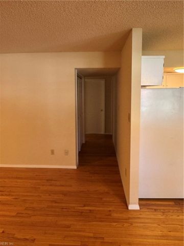 900 Colley Ave Apt 1, Norfolk, VA 23507