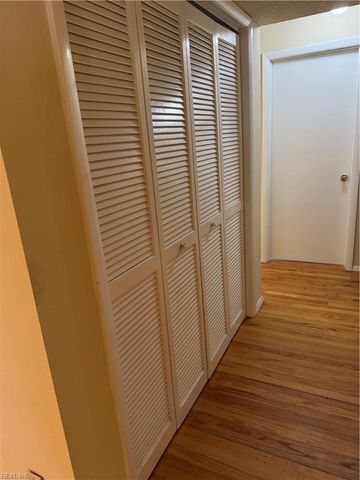 900 Colley Ave Apt 1, Norfolk, VA 23507
