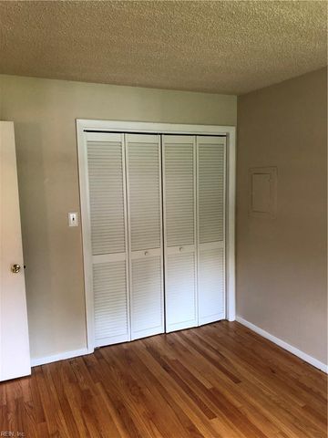 900 Colley Ave Apt 1, Norfolk, VA 23507