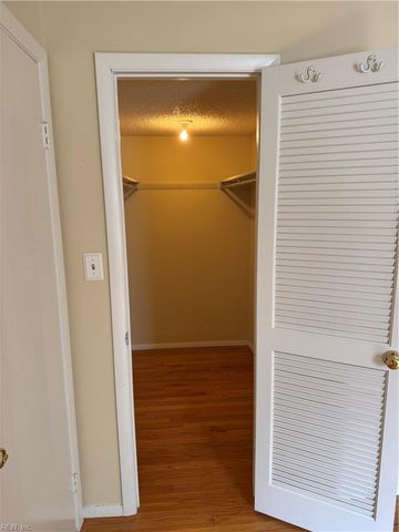 900 Colley Ave Apt 1, Norfolk, VA 23507