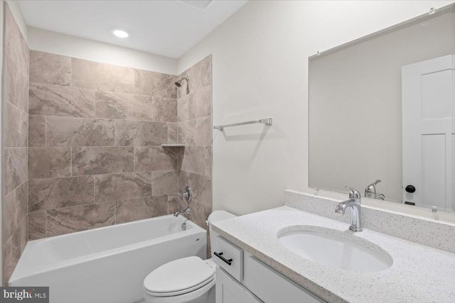 8339 KENNEDY DR, King George, VA 22485