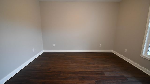 1009 Silver Leaf Drive, Lawrenceburg, KY 40342
