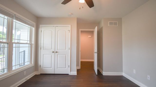 1009 Silver Leaf Drive, Lawrenceburg, KY 40342