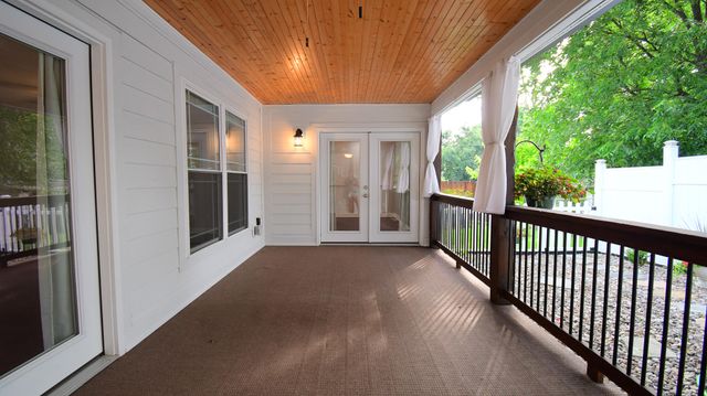 1009 Silver Leaf Drive, Lawrenceburg, KY 40342