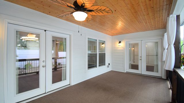 1009 Silver Leaf Drive, Lawrenceburg, KY 40342