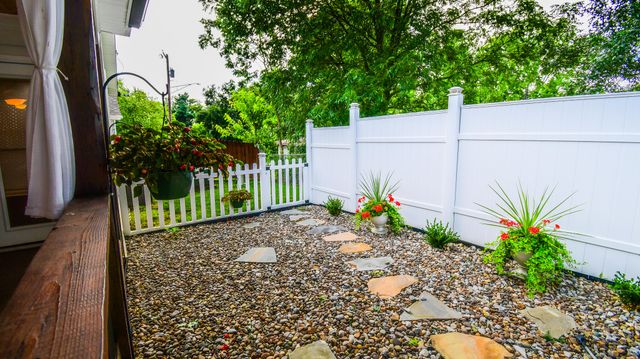 1009 Silver Leaf Drive, Lawrenceburg, KY 40342