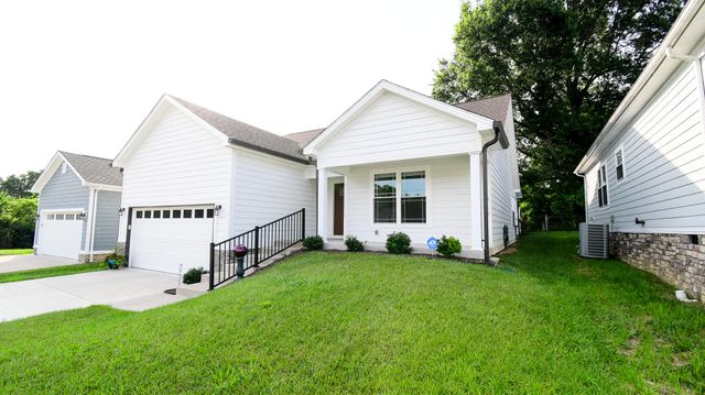 1009 Silver Leaf Drive, Lawrenceburg, KY 40342