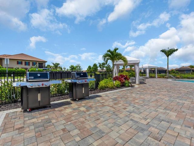 15197 Sacile ST, Naples, FL 34114