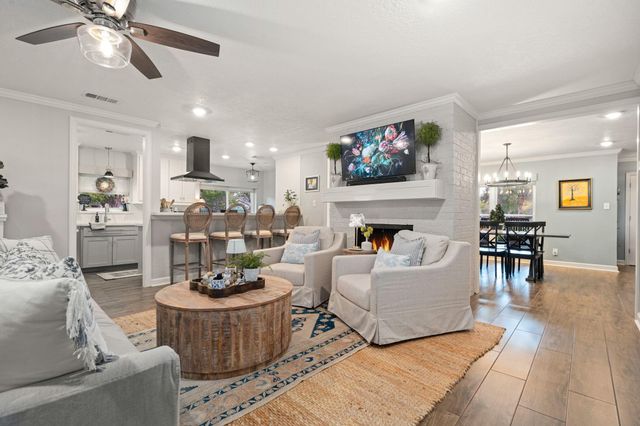 9907 Ironwood Lane, Fairchilds, TX 77469