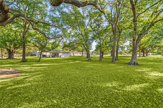 9907 Ironwood Lane, Fairchilds, TX 77469