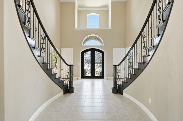 2209 Bel Paese BND, Leander, TX 78641