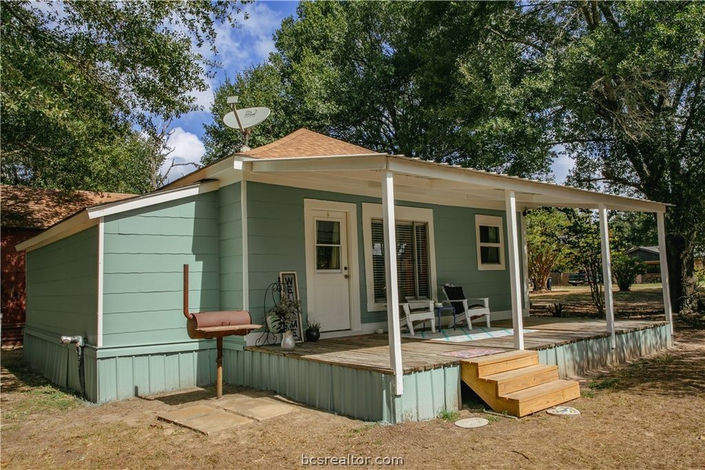 845 2nd Street, Somerville, TX 77879 — exterior