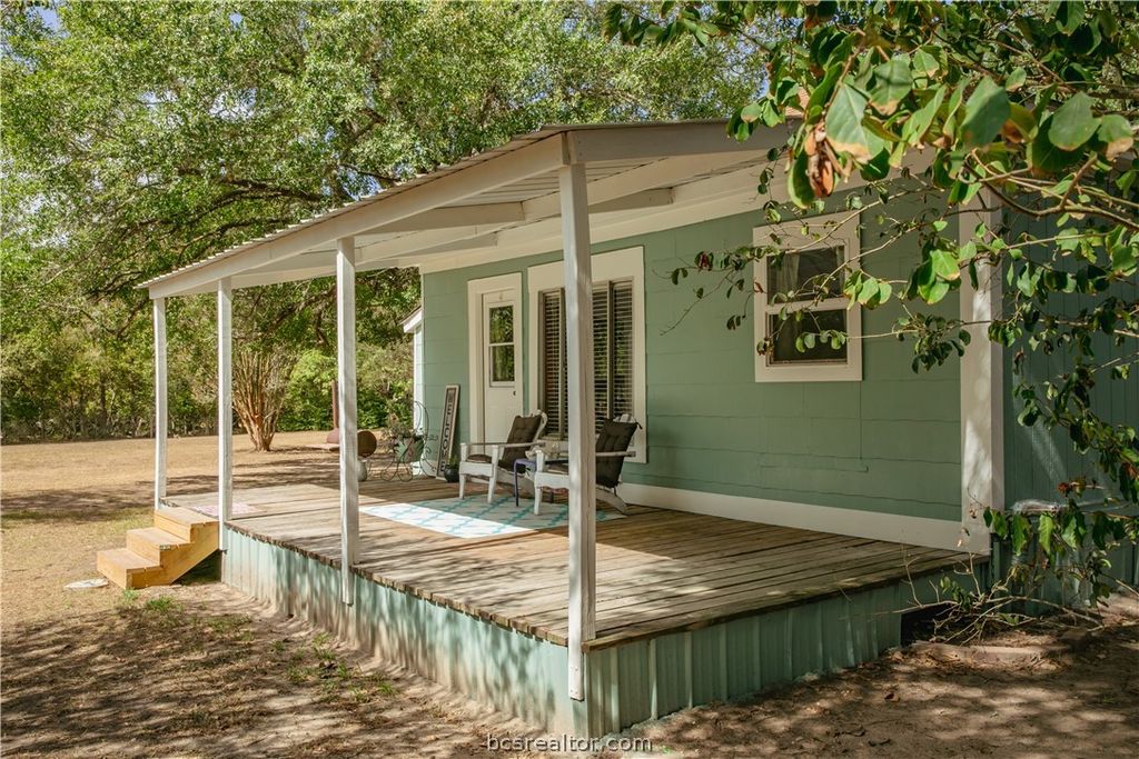 845 2nd Street, Somerville, TX 77879 — photo 2