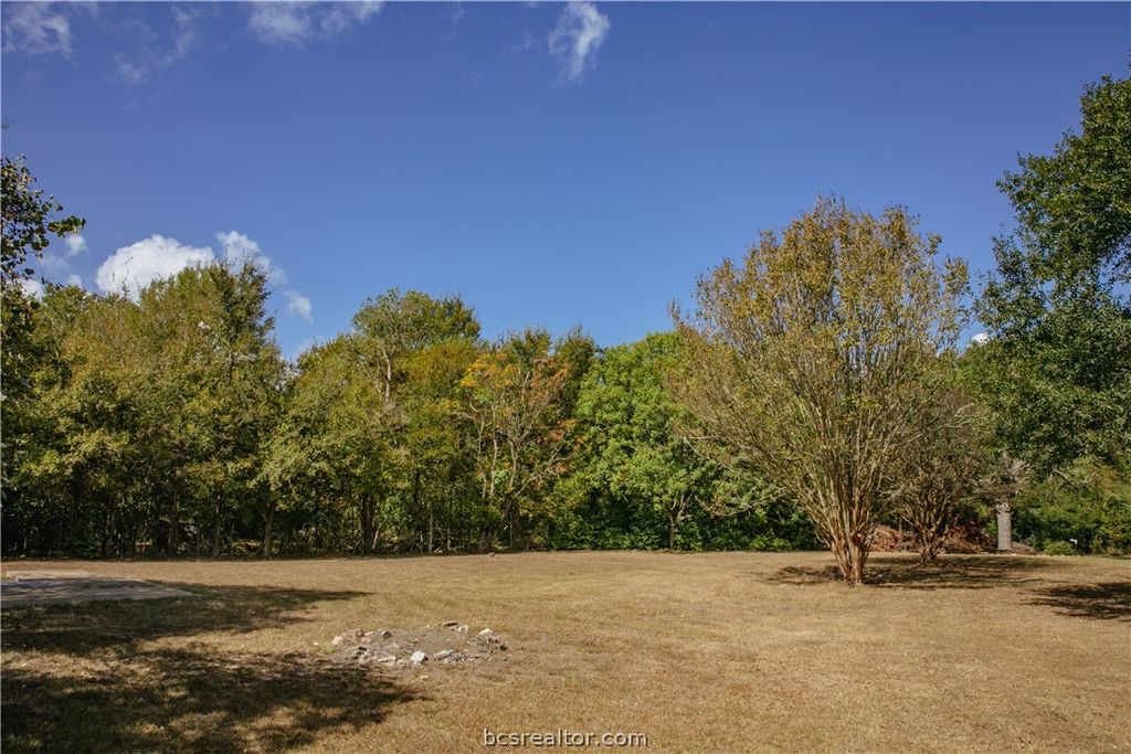 845 2nd Street, Somerville, TX 77879 — photo 5