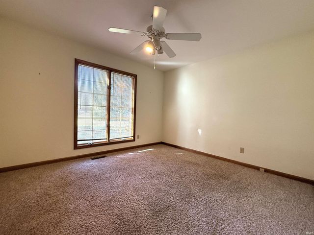 97 N Sugar Cliff Drive, Crawfordsville, IN 47933