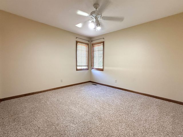 97 N Sugar Cliff Drive, Crawfordsville, IN 47933