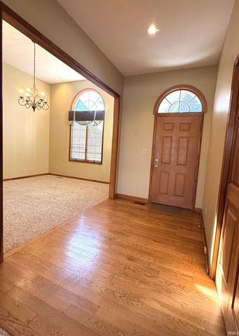 97 N Sugar Cliff Drive, Crawfordsville, IN 47933