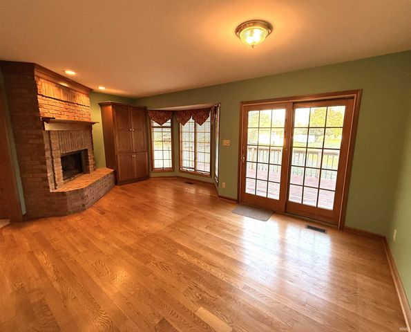 97 N Sugar Cliff Drive, Crawfordsville, IN 47933