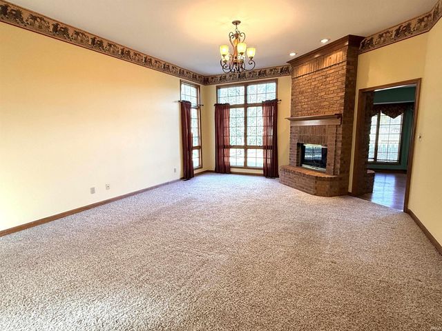 97 N Sugar Cliff Drive, Crawfordsville, IN 47933