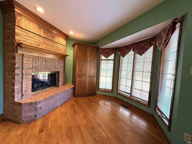 97 N Sugar Cliff Drive, Crawfordsville, IN 47933