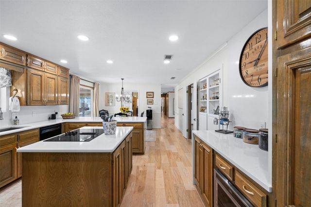 197 Live Oak Cemetery RD, Killeen, TX 76542