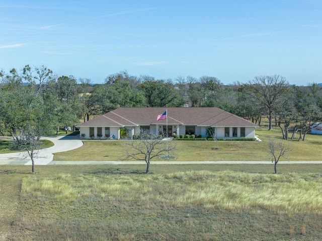 197 Live Oak Cemetery RD, Killeen, TX 76542