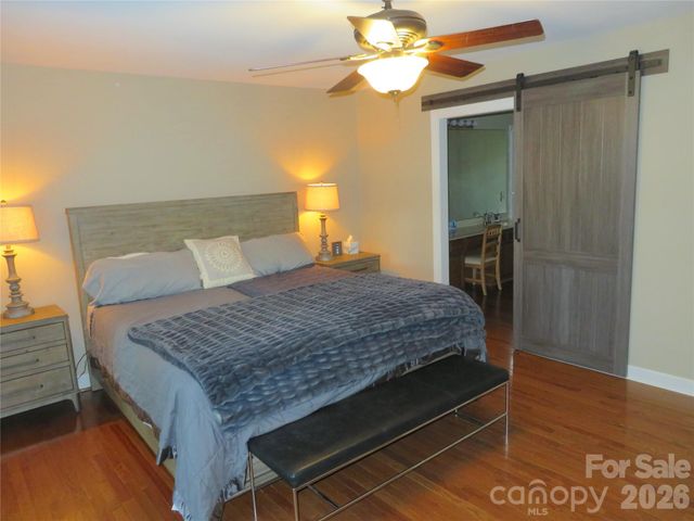 1843 Tanfield Drive, Matthews, NC 28105