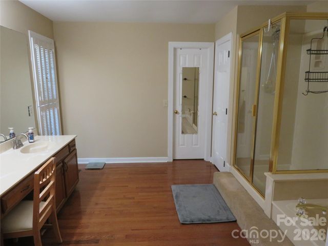 1843 Tanfield Drive, Matthews, NC 28105