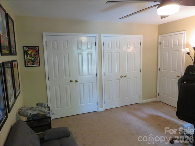 1843 Tanfield Drive, Matthews, NC 28105