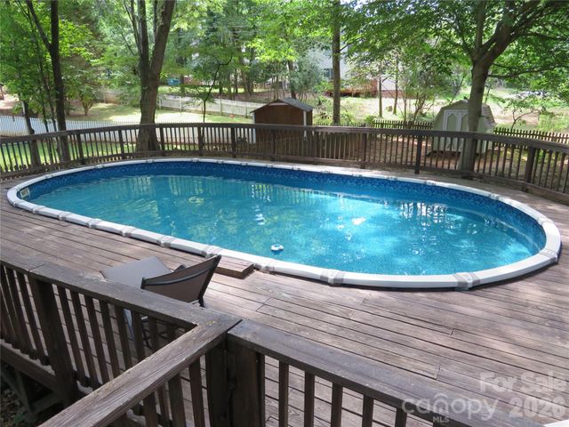 1843 Tanfield Drive, Matthews, NC 28105