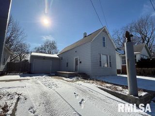 524 W HANSSLER Place, Peoria, IL 61604