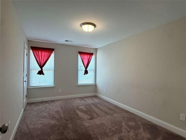 559 Joneus Drive, Mcdonough, GA 30252