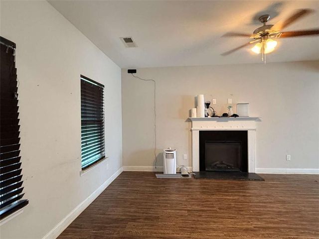 559 Joneus Drive, Mcdonough, GA 30252