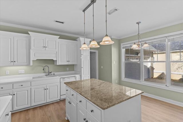 414 Orchard Circle, Dothan, AL 36305