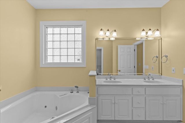 414 Orchard Circle, Dothan, AL 36305