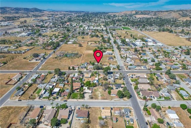 541 N Hargrave St, Banning, CA 92220