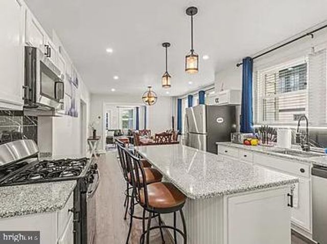 344 MEETING HOUSE LN #1, Narberth, PA 19072