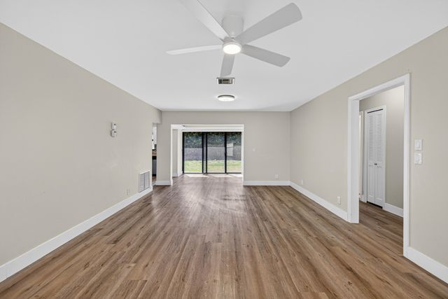 4867 Hawkwood Road, Boynton Beach, FL 33436