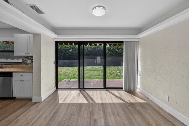 4867 Hawkwood Road, Boynton Beach, FL 33436