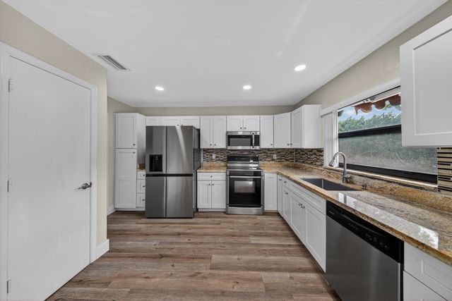 4867 Hawkwood Road, Boynton Beach, FL 33436