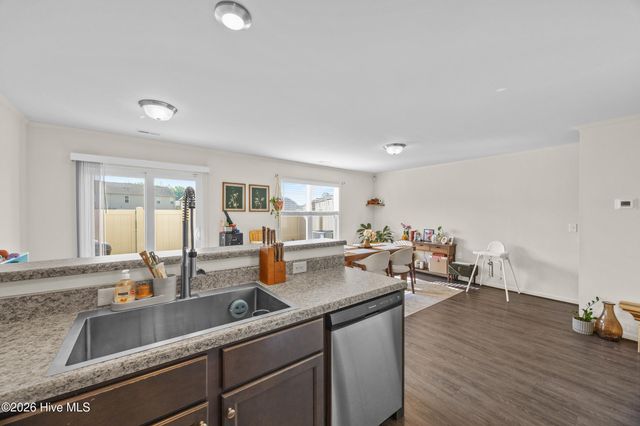 442 Sullivan Loop Road, Midway Park, NC 28544