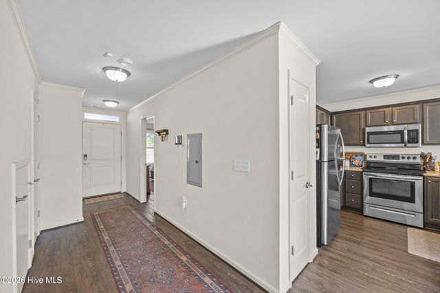 442 Sullivan Loop Road, Midway Park, NC 28544