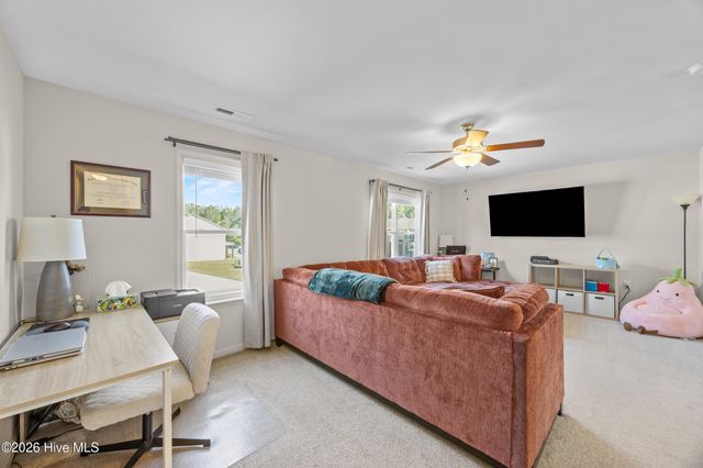 442 Sullivan Loop Road, Midway Park, NC 28544