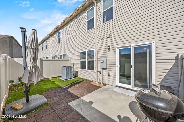 442 Sullivan Loop Road, Midway Park, NC 28544