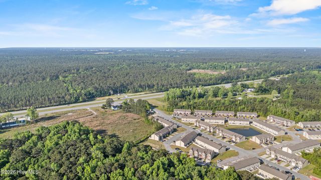 442 Sullivan Loop Road, Midway Park, NC 28544