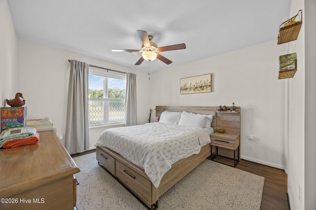 442 Sullivan Loop Road, Midway Park, NC 28544