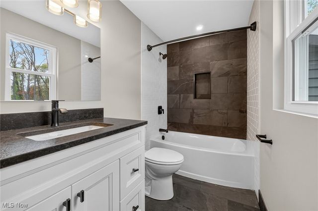 12005 Auburn Road, Chardon, OH 44024