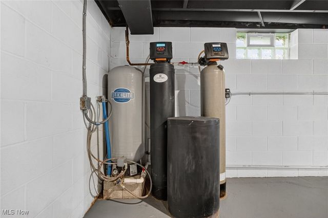 12005 Auburn Road, Chardon, OH 44024