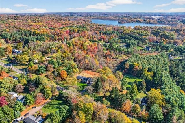 12005 Auburn Road, Chardon, OH 44024