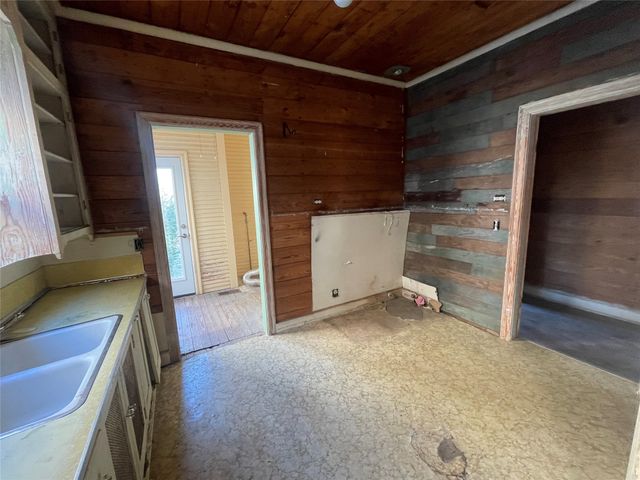 400 Church Street, Sulphur Springs, TX 75482